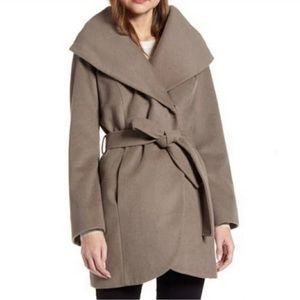 Halogen NWOT $348 Brown Women’s Snap front Belted Coat size Large